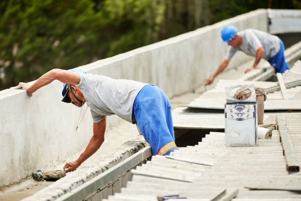 Best Insulation Contractors for Homes  in Red Oaks Mill, NY
